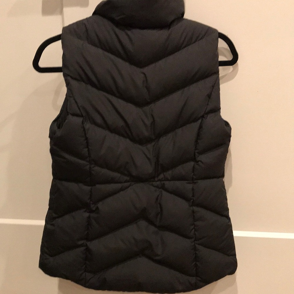 J.crew puffer vest - Picture 3 of 3
